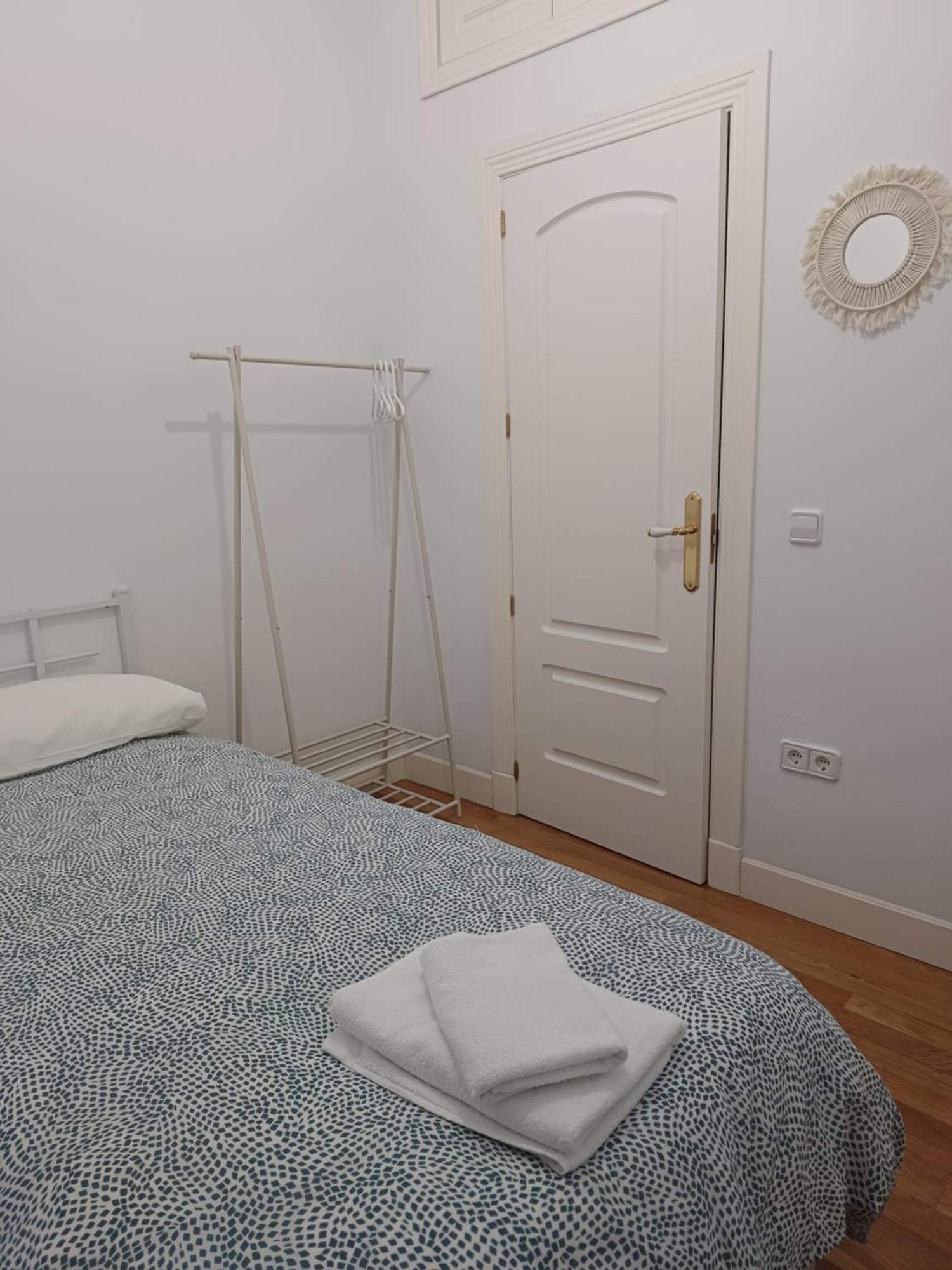 Vut Casa De La Catedral Baja Apartment Siguenza Bagian luar foto